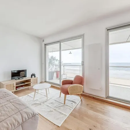 Apartment Magnificent Apt Sea View Pornichet